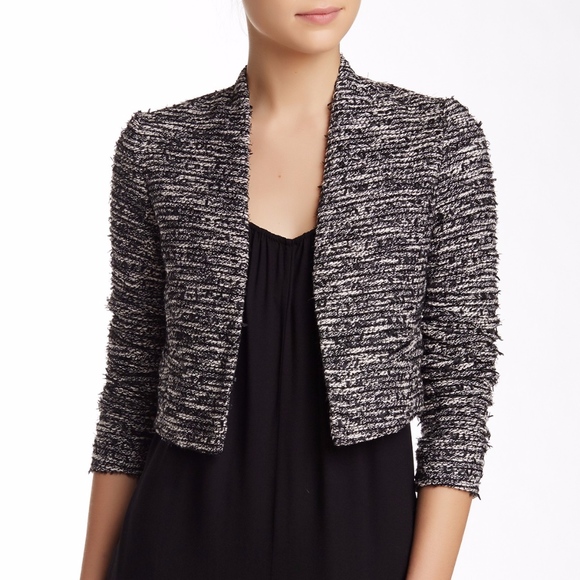 Alice + Olivia Jackets & Blazers - Alice + Olivia Madine Cropped Straight Blazer Crop